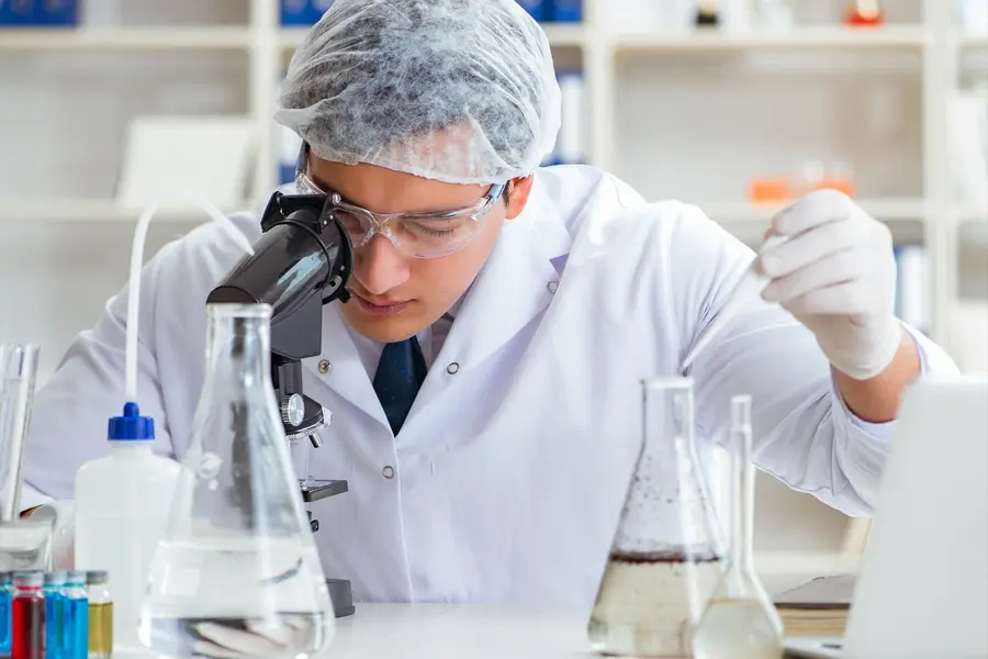 آنالیز و بررسی کیفیت آب